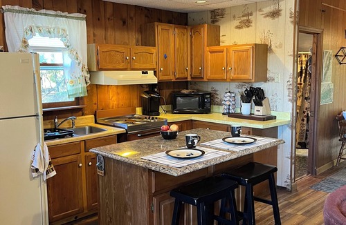 Stanley Cabin | Secluded Cabin in the Clouds with Starlink Internet