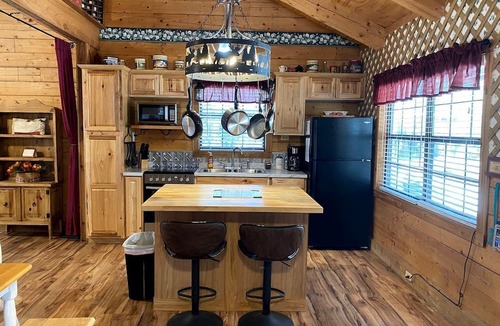 Vanderpool Cabin | Secluded Frio River Cabin Rental for Seven in Bandera, Texas