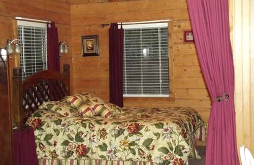 Vanderpool Cabin | Secluded Frio River Cabin Rental for Seven in Bandera, Texas