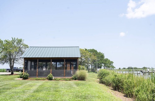Mechanicsville House | Secluded Riverfront Retreat on 100+ Acre Farm in Mechanicsville, WiFi, AC, &More