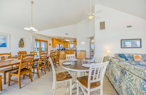 Waves House | Semi-Oceanfront Dog Friendly w/Pool, Hot Tub, Game Room, Theater, Tiki Bar