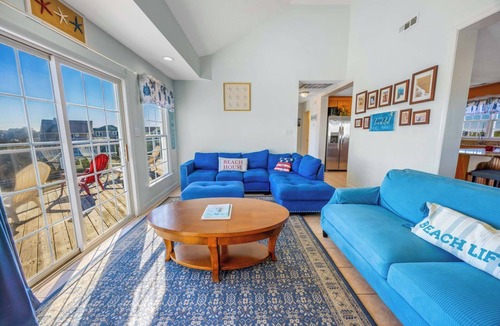 Waves House | Semi-Oceanfront Home w/Private Pool, Hot Tub, Tiki Bar, and Game Room