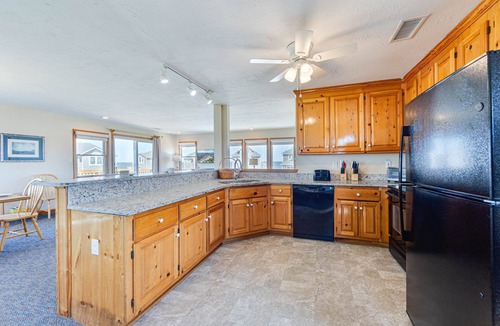 Avon House | Semi-Soundfront Dog Friendly w/Hot Tub, Windsports Access, Boat Dock, Cmty Pool