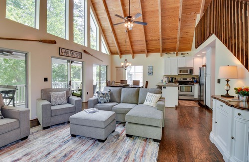 Seneca House | Seneca Lakefront Vacation Rental w/Boat Dock!