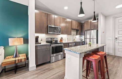 Montopolis Apartment | Serene 1BR luxe suite close to DT w/fast WiFi gym
