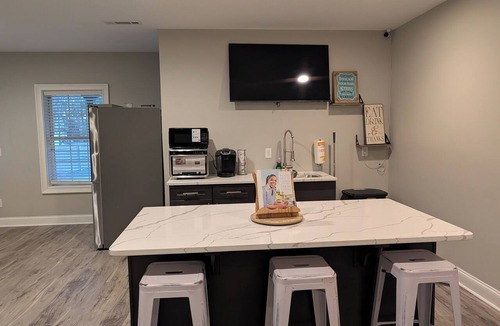 Loganville Apartment | Serene basement apartment in lovely Loganville