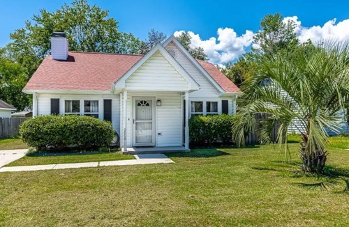 Wilmington Cottage | Serene coastal cottage in Wilmington