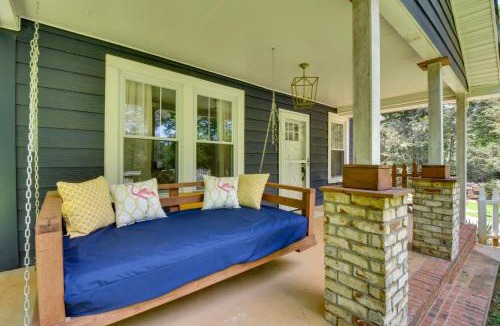 Greenville House | Serene Greenville Cottage 6 Mi to Paris Mtn!