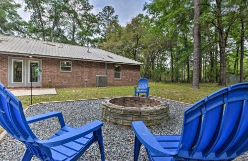 Boys Ranch House | Serene Live Oak Home w/Fire Pit by River + SOSMP!