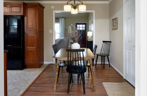 Pineville House | Serene Pineville | Screened Patio | 5 Min Atrium