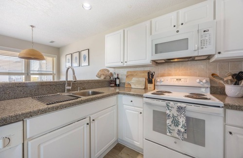 Topsail Beach Villa | Serenity By The Sea - Community Pool, Steps to Beach, King Suite & Bunk Room