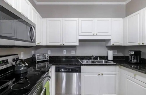Vaught Apartment | Serenity by the Shore 3BR/2BA