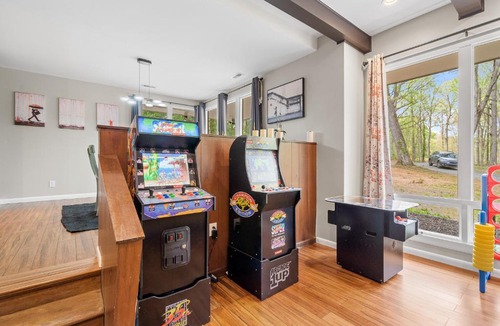 Southwest Raleigh House | Serenity Haven with Pool and Arcades