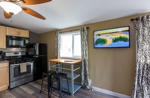 Hauula House | Shaka Hale Combo – near beach, PCC, with AC