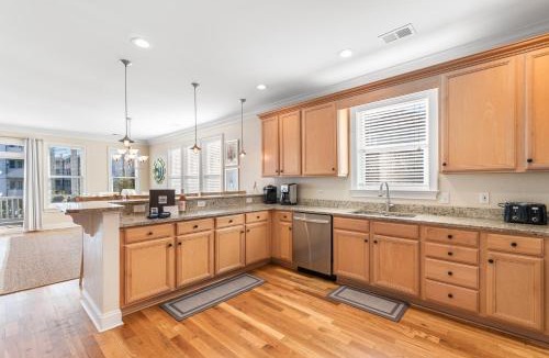 Garden City House | Shark Shak