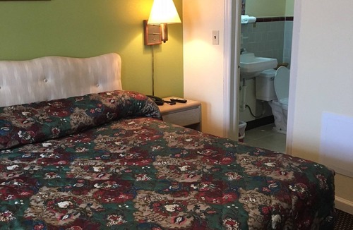 Savannah Hotel | Shaws Komfort Motel