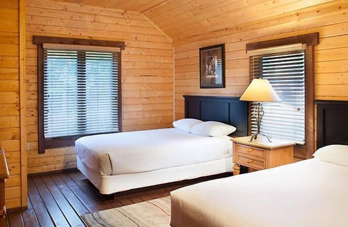 Gordonsville Resort | Shenandoah Crossing Resort with acres of wilderness