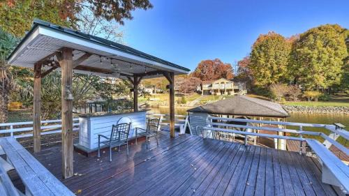 Westport House | Shore to Please by AvantStay