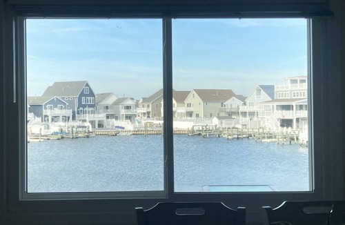 Seaside Heights Villa | Shorely Perfect Waterfront Upscale 2nd FL 2/3BR 2.5bth Jacuzzi Dock Kayaks +