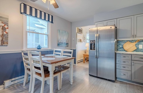 Brigantine House | ShoreThingBrigantine 2nd FL: steps to beach! Only 6/21-28, 8/13-23 left + LDW!