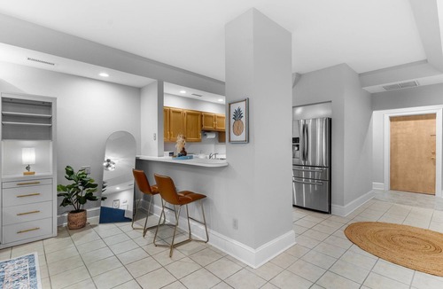 Downtown Wilmington Apartment | Shorty's Studio - Walkable to all of Downtown Wilmington - Full Coffee Bar