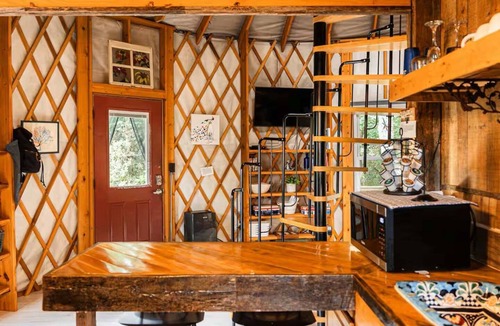 Fancy Gap House | Simply Serenity Yurt- Magical Getaway w/Hot Tub