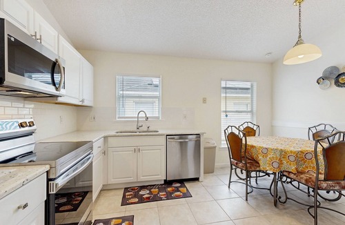 Clear Creek House | Single-level home with private pool, close to shopping & attractions