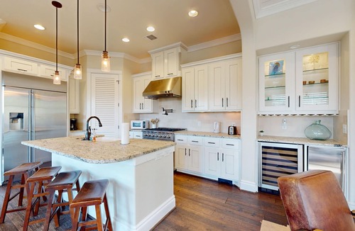 Riverside House | Skyline-view Austin house - private pool & outdoor kitchen - minutes to downtown