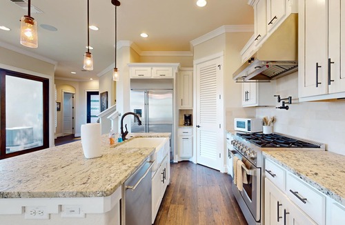 Riverside House | Skyline-view Austin house - private pool & outdoor kitchen - minutes to downtown