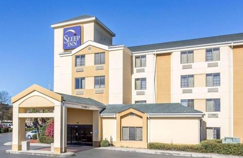 Seven Oaks Hotel | Sleep Inn Columbia