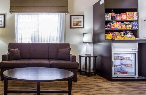 Seven Oaks Hotel | Sleep Inn Columbia