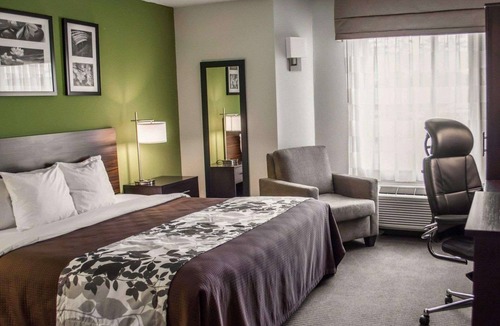 Williamsburg Hotel | Sleep Inn Historic