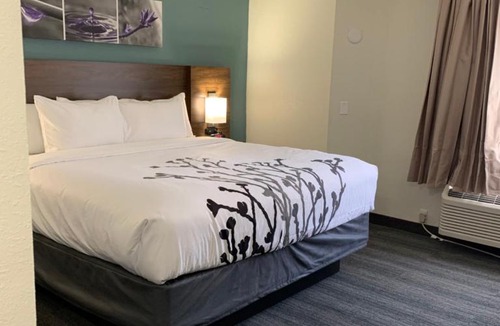 California Hotel | Sleep Inn & Suites California MD