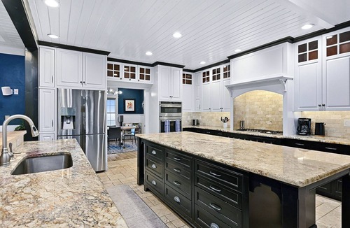 Dripping Springs House | Sleeps 18 - 5 Acres, Pool, Game Room, Casita, Gym!