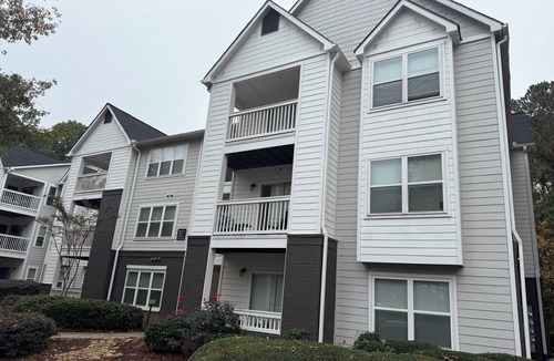 Acworth Apartment | Smart, Stylish Apartment , Alexa & Purple Mattress