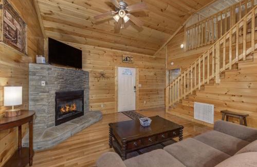 Smoky Mountains Ski Chalet | Smokies Bungalow