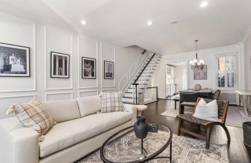 Dupont Circle Apartment | Sojourn Chic 3BD in DC's West End
