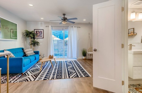 Galindo Condo | SoLa Bungalow - PMI Austin Metro
