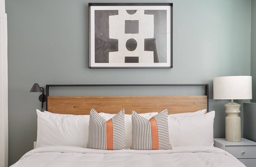 Navy Yard Apartment | Sonder Callisto | Studio Apartment