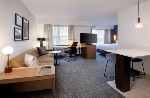 Alpharetta Hotel | Sonesta ES Suites Atlanta Alpharetta North Point Mall