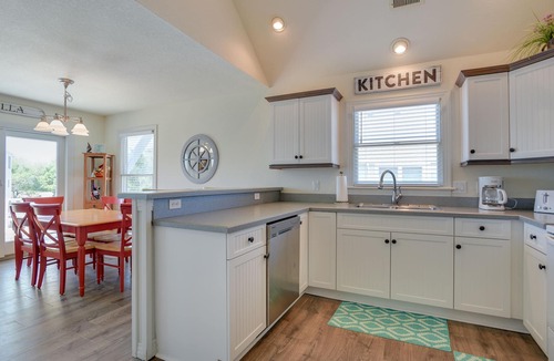 Corolla House | Sound Spirit: Hot Tub, Shuffleboard, Dog-friendly, Club Access w/Pool