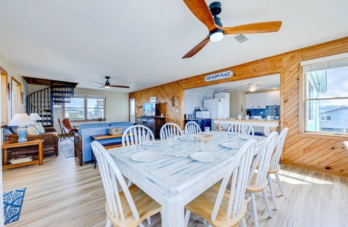 Avon House | Soundfront Dog Friendly w/Hot Tub, Private Boat Dock, Ping Pong, Outdoor Bar