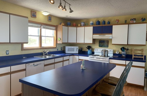 Frisco Cottage | Soundfront Sunsets & Pets, Great Deck, Private, Watersports