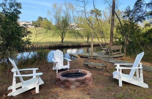 Southern Shores House | Soundside, canalfront Outer Banks house near ocean