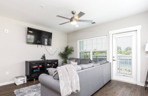 Paw Creek Apartment | South Charlotte Modern Apartment-10 Minutes From Airport-15 From Uptown!!