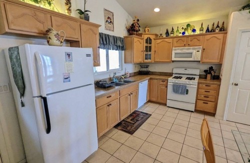 Captain Cook House | South Kona House with Spectacular Ocean View