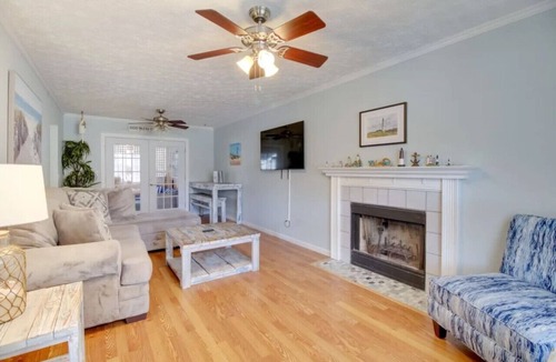 Whitemarsh Island House | Southern Comfort Bar