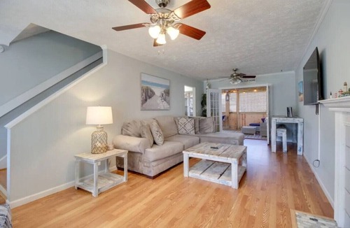 Whitemarsh Island House | Southern Comfort Bar
