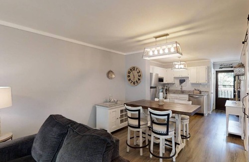Palmetto Dunes Condo | Spa on Port Royal-Waterfront Complex, Beach Access, Gated Community w/Great Amenities, Tennis, Pools