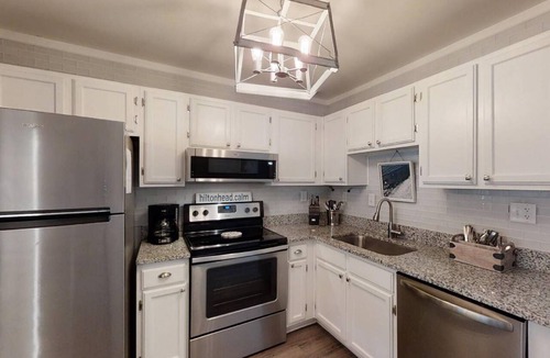 Palmetto Dunes Condo | Spa on Port Royal-Waterfront Complex, Beach Access, Gated Community w/Great Amenities, Tennis, Pools